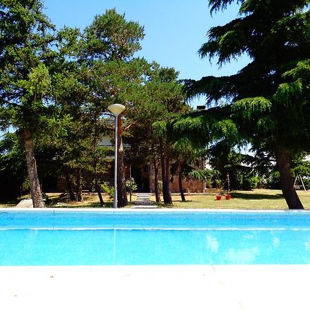 Los Acebos Otero de Herreros Esterno foto